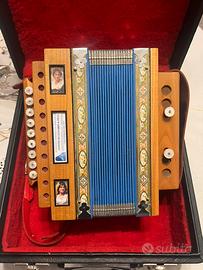 Organetto DI Leonardo due bassi