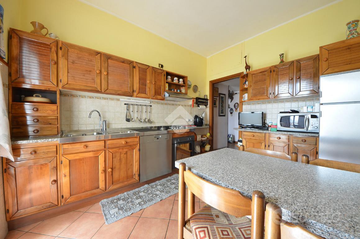 3 LOCALI A CAMBIAGO - Vista 6
