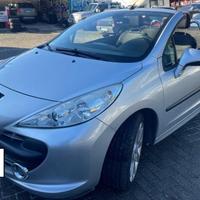 PEUGEOT 207 1.6 VTi 120CV CC Féline
