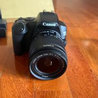 Canon EOS 250D nuova mai usata + obiettivo 18-55