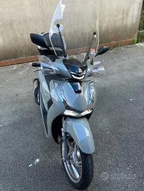 SH 125 anno 2023 14k km