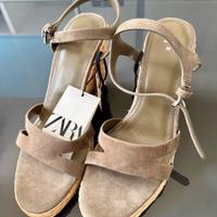 Sandali in pelle con zeppa Zara nuovi!!!