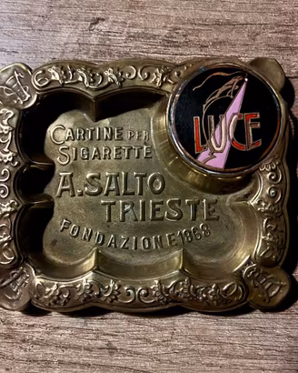 Rendiresto posacenere pubblicitario cartine salto