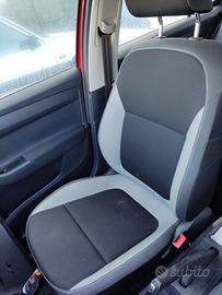 Sedile anteriore dx SKODA FABIA del 2016