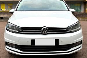 Volkswagen Touran 1.5 TSI EVO DSG Executive BlueMo
