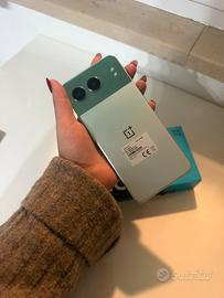 One Plus Nord 4