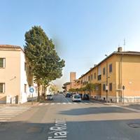 Pomezia soleggiato monolocale ammobiliato