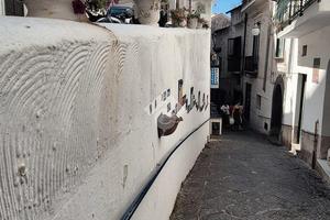 3 LOCALI A VIETRI SUL MARE