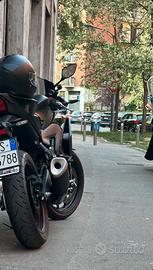 Yamaha YZF-R3 del 2025