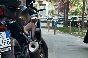 Yamaha YZF-R3 del 2025