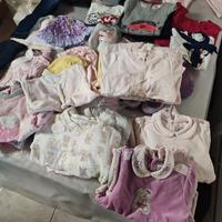 Abbigliamento per bimbi da 3 a 12 mesi
