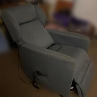 Poltrona elettrica reclinabile - NUOVA