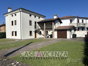 Villa singola in centro paese