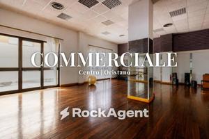 Immobile di 500 m² a Oristano