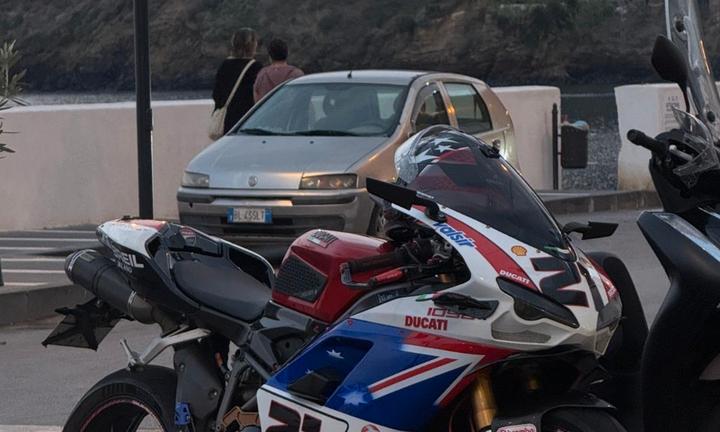 Ducati 848 - 1098r - 2008-09