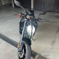 Ktm Duke 790