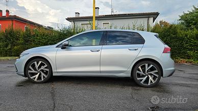 VW Golf 8 tdi 2000 115 cv del 2021