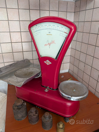 Bilancia d'epoca Mongelli Mod. 36 con 4 pesi origi