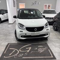 SMART FORFOUR 1.0 TWINAMIC PRIME NAVI-LED