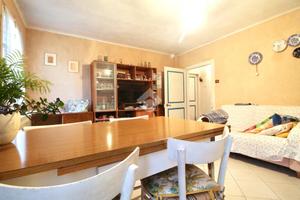 3 LOCALI A MARANO LAGUNARE