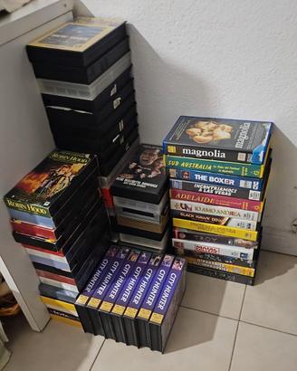Videocassette VHS originali vari titoli 4 euro.