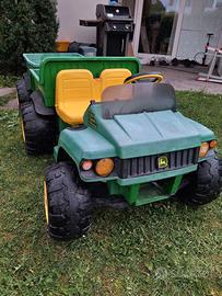 Trattore John Deere + rimorchio + quad in omaggio