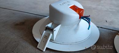 6 lampade piatte da esterno 3000k