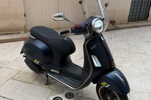 Vespa gts 300
