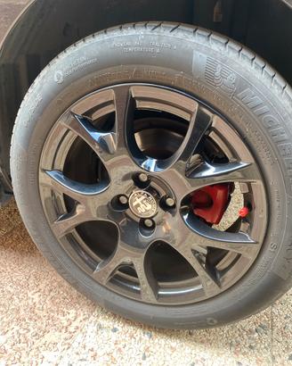 Cerchi in lega R16 Alfa mito