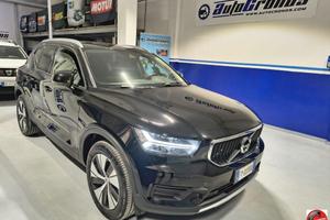 VOLVO - XC40 - D3 AWD Momentum