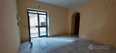 Negozio nel centro storico di Alife