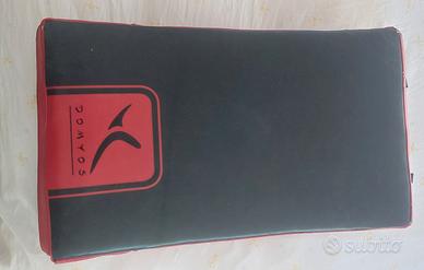 Scudo paracolpi curvo palestra