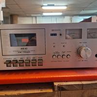 STEREO AKAI