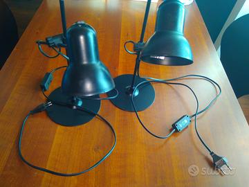 Coppia lampade stile minimalista in metallo nero