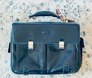 Cartella Piquadro in pelle blu navy – come nuova