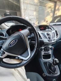 FORD FIESTA 1.4 GPL 2012  MECCANICA RIGENERATA