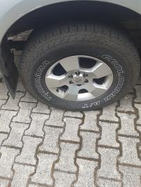 nissan navara 20006 280000 km