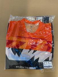 Maglia e occhiali ktm