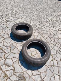 Gomme auto 215/60 R17 