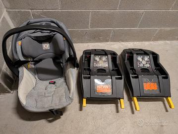 Ovetto Peg Perego con 2 basi isofix