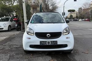 Smart ForTwo 1.0 71cv Coupe Clima cambio Auto Full