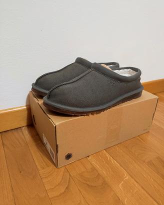 UGG Tasman