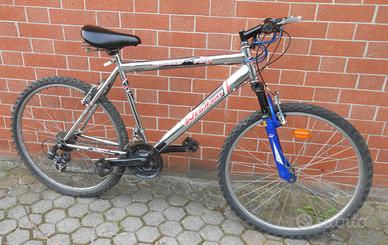 bicicletta mountain bike " WEGA bike "ammortizzata