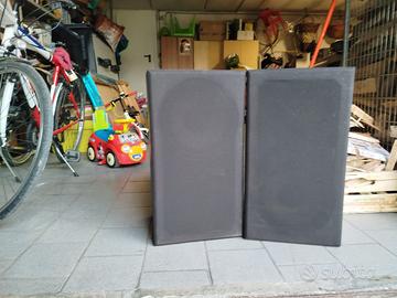 Coppia casse della ITT Elettronics 75watt l’una
