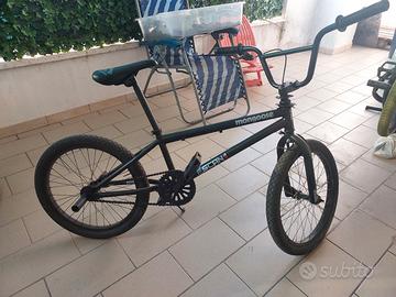 bmx bicicletta