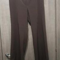 Pantalone tinta caffè 