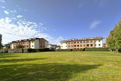 2 LOCALI A VIMERCATE