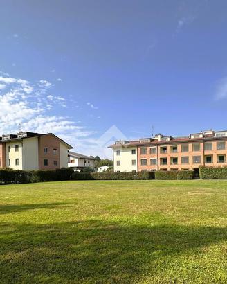 2 LOCALI A VIMERCATE