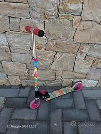 Monopattino bambina