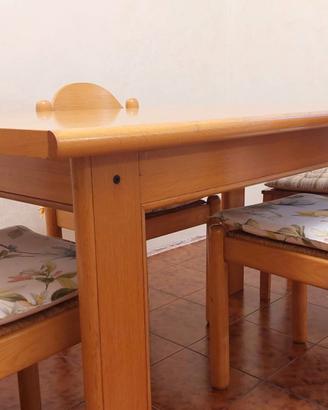 TAVOLO CON PANCA ANGOLARE, TRE SEDIE